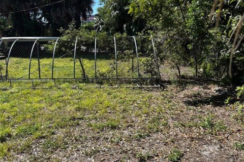 Propiedad comercial en venta en West Park, Florida № 1790832 - foto 4
