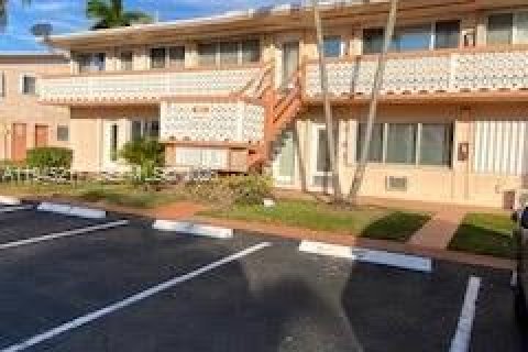 Condominio en venta en Hallandale Beach, Florida, 1 dormitorio, 58.06 m2 № 2152852 - foto 13