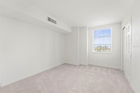 Купить кондоминиум в Трежер-Айленд, Флорида 3 комнаты, 98.94м2, № 2212131 - фото 25
