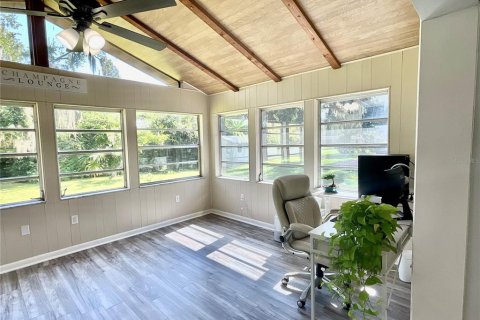 Casa en venta en Yalaha, Florida, 3 dormitorios, 122.07 m2 № 1918355 - foto 10