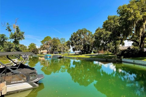 Casa en venta en Yalaha, Florida, 3 dormitorios, 122.07 m2 № 1918355 - foto 27