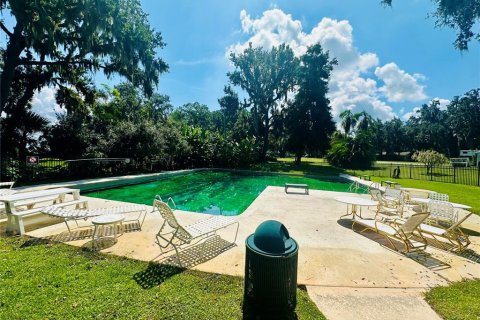 Casa en venta en Yalaha, Florida, 3 dormitorios, 122.07 m2 № 1918355 - foto 30