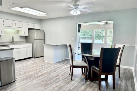 Casa en venta en Yalaha, Florida, 3 dormitorios, 122.07 m2 № 1918355 - foto 6