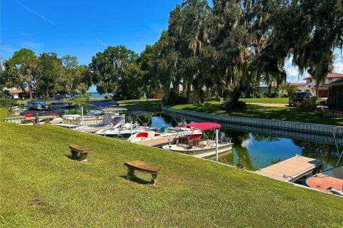 Casa en venta en Yalaha, Florida, 3 dormitorios, 122.07 m2 № 1918355 - foto 25