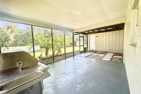 Casa en venta en Yalaha, Florida, 3 dormitorios, 122.07 m2 № 1918355 - foto 20