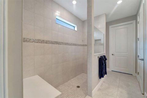 House in Sarasota, Florida 3 bedrooms, 177.07 sq.m. № 1885602 - photo 24
