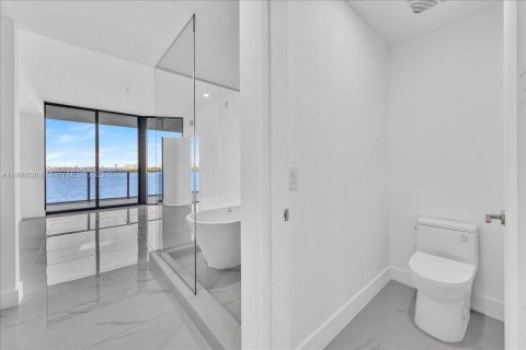 Copropriété à louer à Miami, Floride: 2 chambres, 143.53 m2 № 1950649 - photo 23