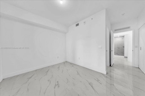 Copropriété à louer à Miami, Floride: 2 chambres, 143.53 m2 № 1950649 - photo 25