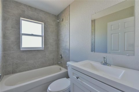 House in Dunnellon, Florida 3 bedrooms, 127.28 sq.m. № 1904859 - photo 19