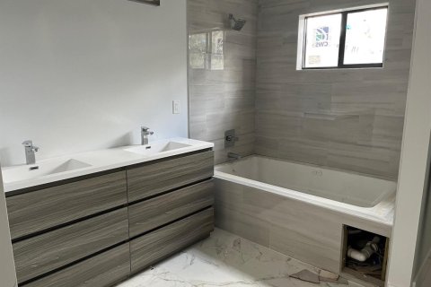 Купить виллу или дом в Корал-Спрингс, Флорида 3 комнаты, 235.88м2, № 2146211 - фото 13