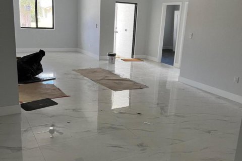 Купить виллу или дом в Корал-Спрингс, Флорида 3 комнаты, 235.88м2, № 2146211 - фото 16