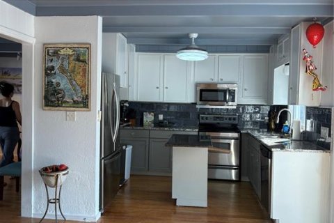 Купить коммерческую недвижимость в Сарасота, Флорида 187.66м2, № 1508702 - фото 11