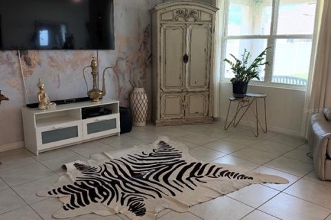 Casa en venta en Mount Dora, Florida, 3 dormitorios, 153.38 m2 № 2107714 - foto 4