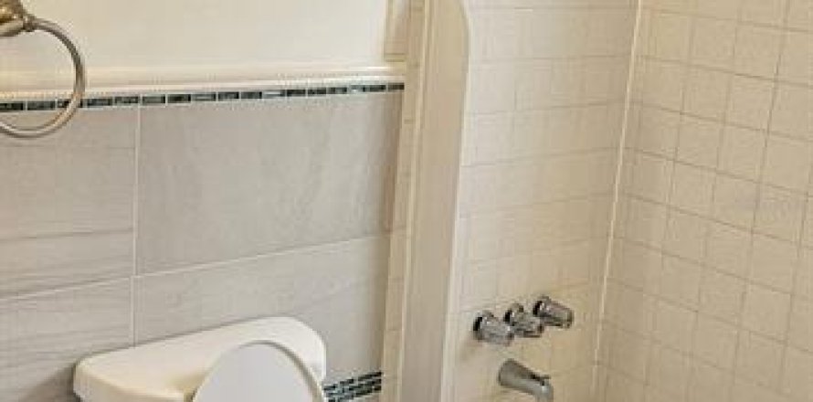 Квартира в Окала, Флорида 4 комнаты, 62.71м2 № 1908010