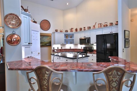 House in Ocala, Florida 3 bedrooms, 316.7 sq.m. № 1673404 - photo 13