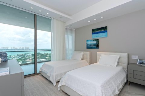 Condo in Bal Harbour, Florida, 3 bedrooms  № 1868438 - photo 28