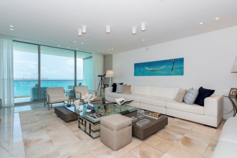 Condo in Bal Harbour, Florida, 3 bedrooms  № 1868438 - photo 5