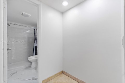 Copropriété à vendre à Hollywood, Floride: 1 chambre, 67.82 m2 № 1983206 - photo 22