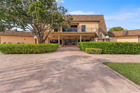 Copropriété à vendre à Hollywood, Floride: 1 chambre, 67.82 m2 № 1983206 - photo 25