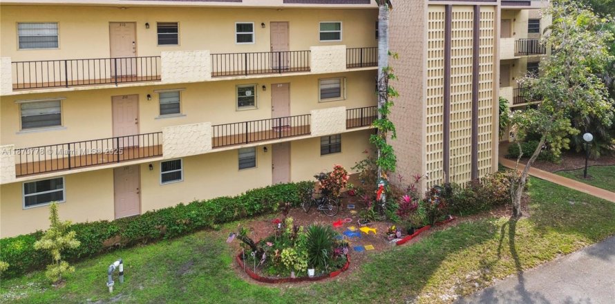 Condo à Hollywood, Floride, 1 chambre  № 1983206