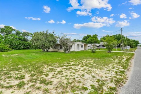 Casa en venta en Leesburg, Florida, 2 dormitorios, 105.91 m2 № 2109577 - foto 3