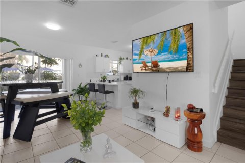 Adosado en venta en Cutler Bay, Florida, 3 dormitorios, 120.31 m2 № 2039306 - foto 29