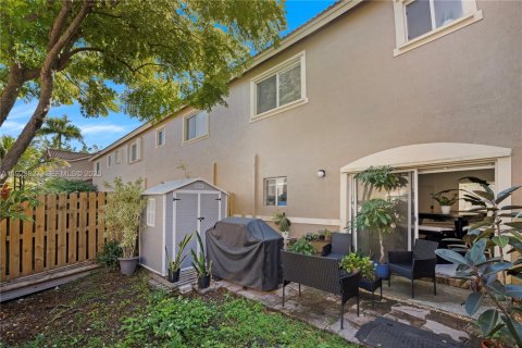 Adosado en venta en Cutler Bay, Florida, 3 dormitorios, 120.31 m2 № 2039306 - foto 6