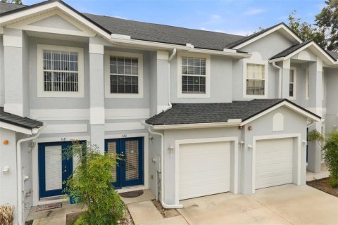 Townhouse in Altamonte Springs, Florida 3 bedrooms, 141.3 sq.m. № 2148144 - photo 3