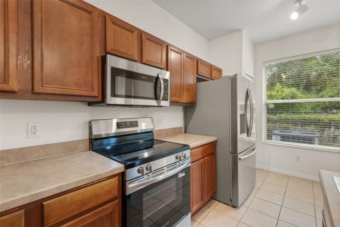 Townhouse in Altamonte Springs, Florida 3 bedrooms, 141.3 sq.m. № 2148144 - photo 8