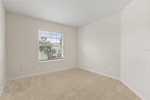 Townhouse in Altamonte Springs, Florida 3 bedrooms, 141.3 sq.m. № 2148144 - photo 18