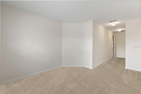 Townhouse in Altamonte Springs, Florida 3 bedrooms, 141.3 sq.m. № 2148144 - photo 21