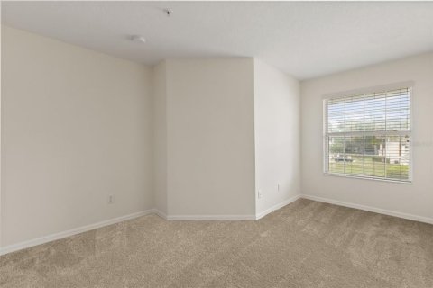 Townhouse in Altamonte Springs, Florida 3 bedrooms, 141.3 sq.m. № 2148144 - photo 12
