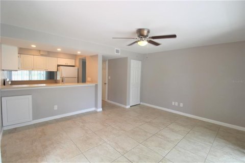 Copropriété à louer à Sarasota, Floride: 2 chambres, 97.92 m2 № 1636473 - photo 3
