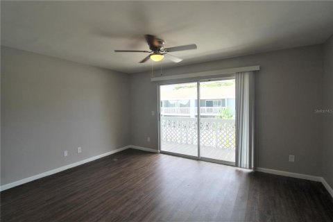Copropriété à louer à Sarasota, Floride: 2 chambres, 97.92 m2 № 1636473 - photo 9