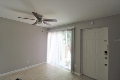 Copropriété à louer à Sarasota, Floride: 2 chambres, 97.92 m2 № 1636473 - photo 4
