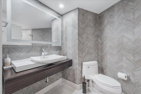 Купить кондоминиум в Майами, Флорида 3 спальни, 262.45м2, № 1937594 - фото 30