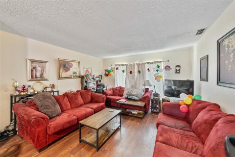 Condominio en venta en Clearwater, Florida, 2 dormitorios, 77.11 m2 № 1680168 - foto 8