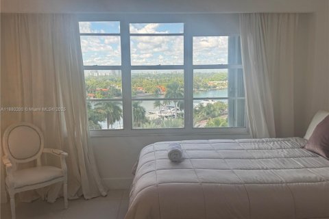 Condominio en alquiler en Miami Beach, Florida, 3 dormitorios, 126.35 m2 № 2076698 - foto 12