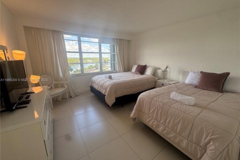 Condominio en alquiler en Miami Beach, Florida, 3 dormitorios, 126.35 m2 № 2076698 - foto 11