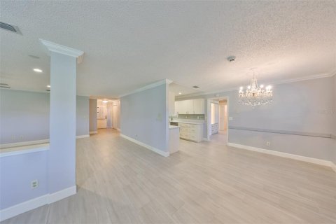 Condominio en venta en Sun City Center, Florida, 2 dormitorios, 174.47 m2 № 1639650 - foto 6