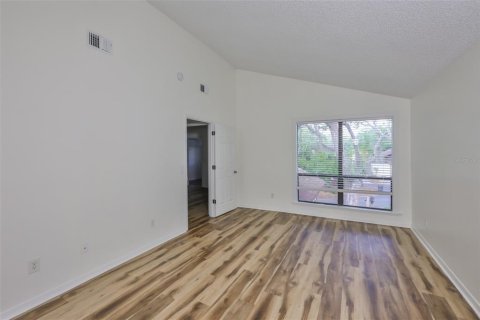 Casa en alquiler en Tampa, Florida, 3 dormitorios, 174.01 m2 № 1850195 - foto 5