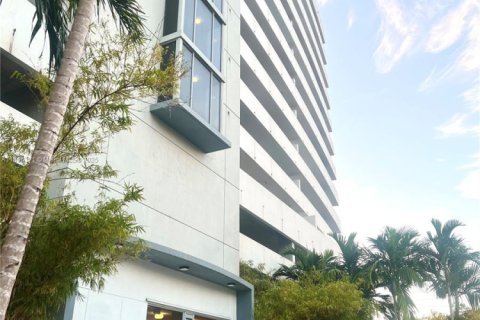 Condominio en venta en Miami, Florida, 2 dormitorios, 91.42 m2 № 1979472 - foto 1