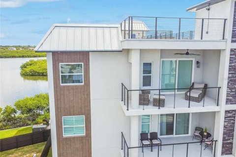 Copropriété à louer à Indian Shores, Floride: 4 chambres, 221.85 m2 № 223957 - photo 3