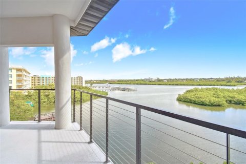Copropriété à louer à Indian Shores, Floride: 4 chambres, 221.85 m2 № 223957 - photo 20