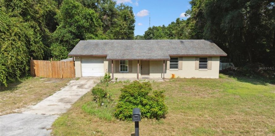Villa ou maison à Inverness, Floride 3 chambres, 91.79 m2 № 1673810