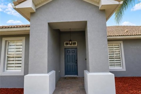 House in BELLALAGO in Kissimmee, Florida 4 bedrooms, 178.65 sq.m. № 2105148 - photo 2