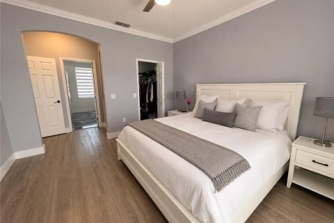 House in BELLALAGO in Kissimmee, Florida 4 bedrooms, 178.65 sq.m. № 2105148 - photo 13