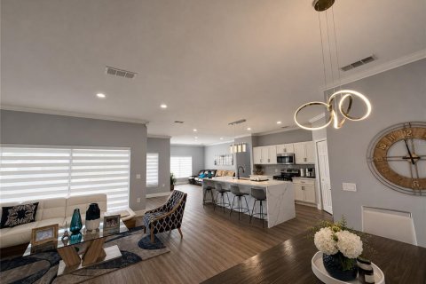 House in BELLALAGO in Kissimmee, Florida 4 bedrooms, 178.65 sq.m. № 2105148 - photo 6