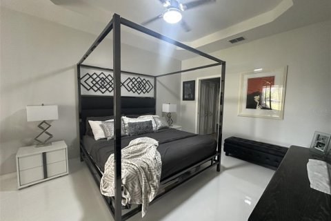 Casa en venta en Tampa, Florida, 3 dormitorios, 169.92 m2 № 2239105 - foto 26