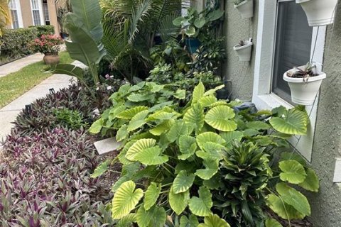 Casa en venta en Tampa, Florida, 3 dormitorios, 169.92 m2 № 2239105 - foto 2